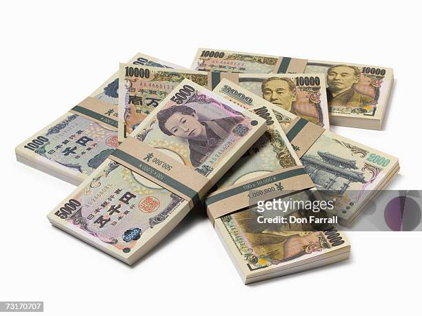 yen banknotes - five thousand yen note stock pictures, royalty-free photos & images