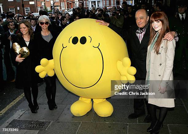 Singers Kimberley Walsh, Sarah Harding, Harrods owner Mohammed Al-Fayed and Nicola Roberts of band Girls Aloud help launch the Gold Heart Appeal...