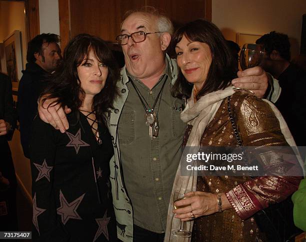 Laila Nabulsi, Ralph Steadman and Anjelica Huston attend the private view of "Hunter S Thompson: Gonzo" at the Michael Hoppen Gallery February 1,...