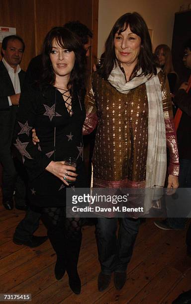 Laila Nabulsi and Anjelica Huston attend the private view of "Hunter S Thompson: Gonzo" at the Michael Hoppen Gallery February 1, 2007 in London,...