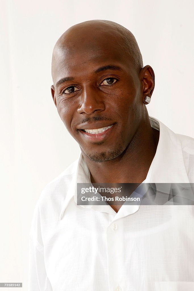 Doland Driver Donald Driver of the Green Bay Packers attends the Sprint Style Villa ...