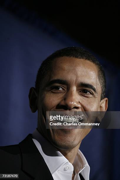 Senator Barack Obama speaks in Manchester, New Hampshire on December 10, 2006 just before a rally by Democrats to celebrate the recent victories in...