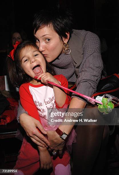 Josephine Ritter Andrew Ritter Photos and Premium High Res Pictures - Getty Images