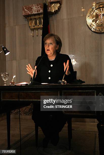 German Chancellor Angela Merkel and Egyptian President Hosni Mubarak give a press conference after their meeting in Cairo, 03 February 2007. Merkel...