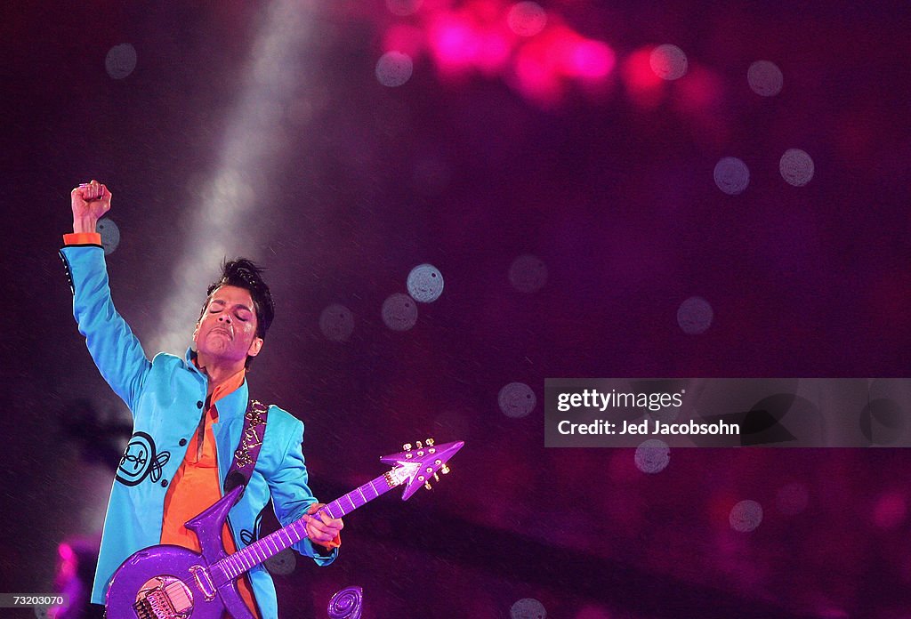 Super Bowl XLI: Pepsi Halftime Show