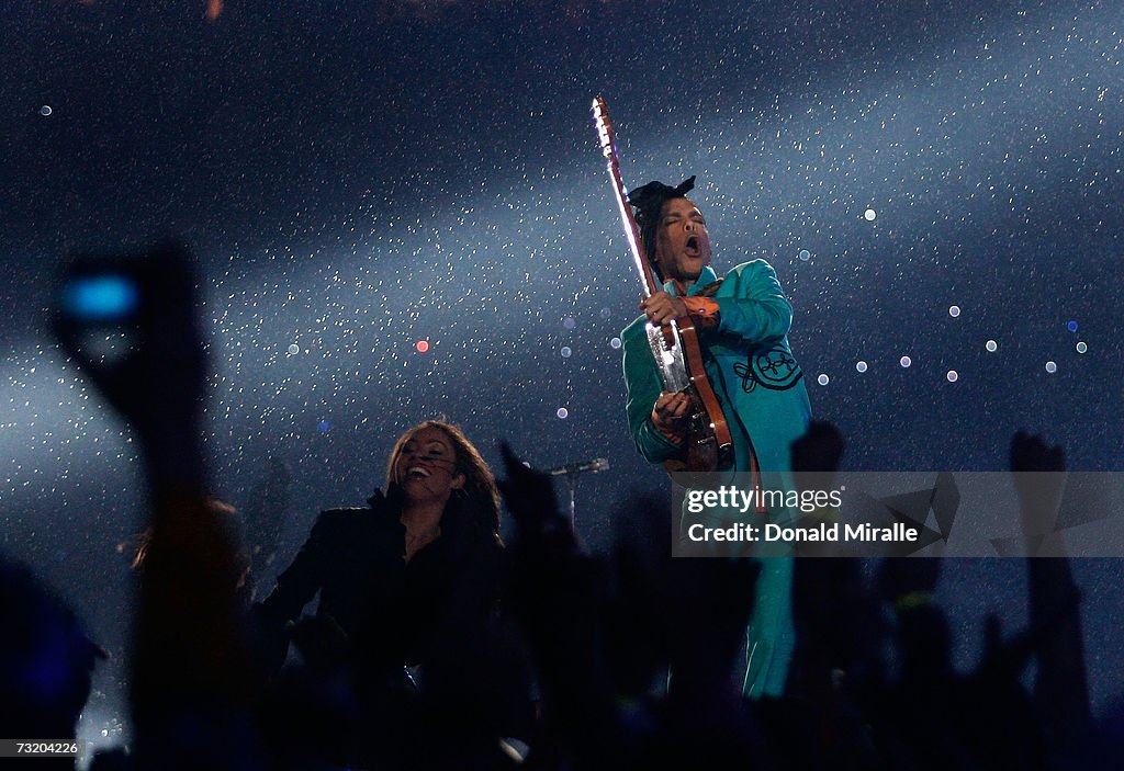 Super Bowl XLI: Pepsi Halftime Show