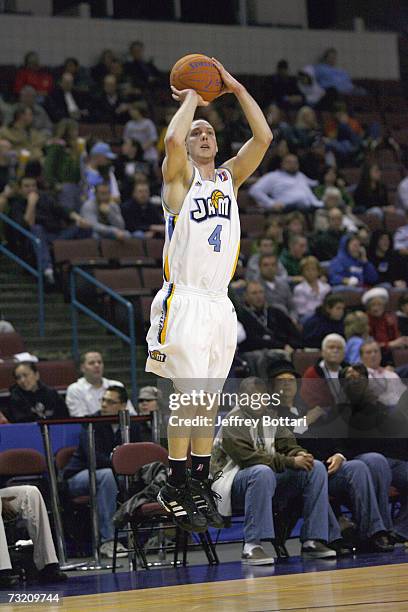 Gerry McNamara of the Bakersfield Jam takes a jump shot during the D-League game against the Anaheim Arsenal on December 16, 2006 at the Rabobank...