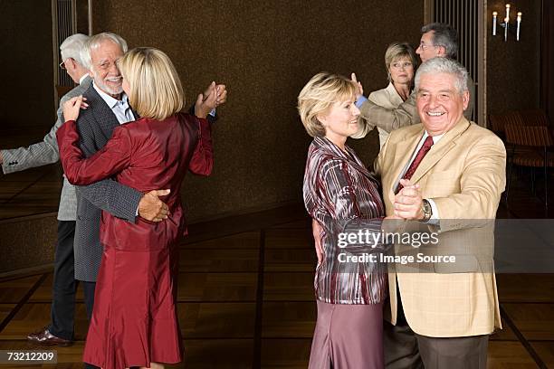 couples dancing - danssalong bildbanksfoton och bilder