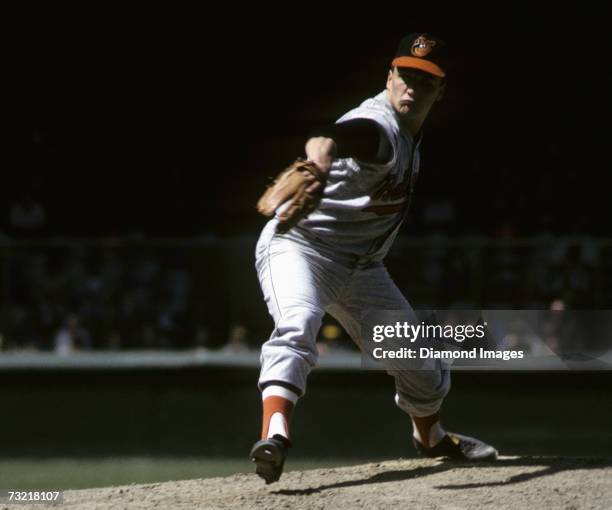 Pitcher Steve Barber, of the Baltimore Orioles, throws a pitch during a game on May 1, 1966 against the Detroit Tigers at Tiger Stadium in Detroit,...