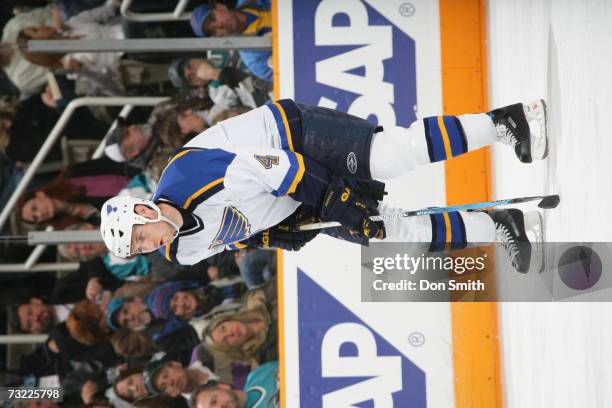 Eric Brewer of the St. Louis Blues readies for a faceoff during a game against the San Jose Sharks on January 20, 2007 at the HP Pavilion in San...