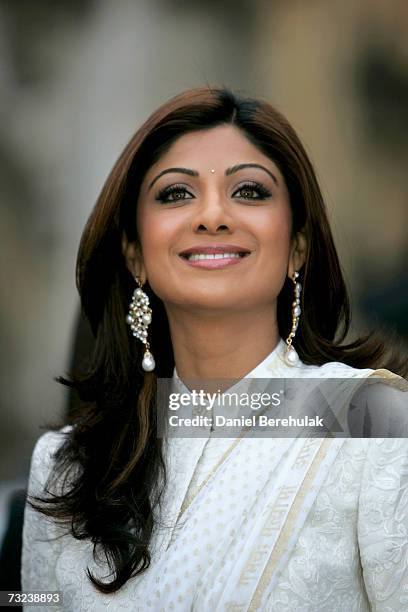 Actress and Celebrity Big Brother winner Shilpa Shetty smiles as she arrives during a tour of the Houses of Parliament on February 7, 2007 in London,...