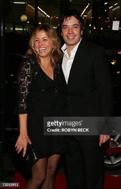 Los Angeles, UNITED STATES: Producer Nancy Juvonen and actor Jimmy Fallon arrive for the premier of the film "Music and Lyrics" in Los Angeles,...