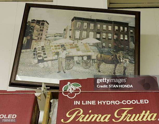 New York, UNITED STATES: TO GO WITH AFP STORY BY ALFONSO LUNA- EEUU-NY-SOCIETY: A picture of the original "Jim and Andy" vegetable store, which...