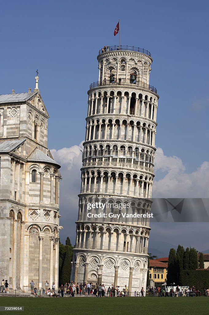 Italy, Tuscany, Leaning Tower of Pisa