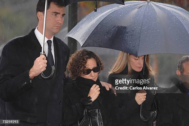 Crown Prince Felipe, Paloma Rocasolano and Princess Letizia of Spain attend the funeral for Erika Ortiz, younger sister of Princess Letiza, on...