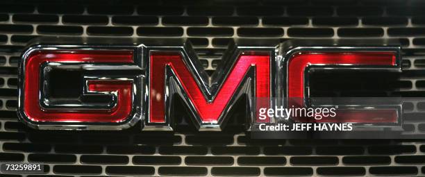 30 Gmc Emblem Photos and Premium High Res Pictures - Getty Images