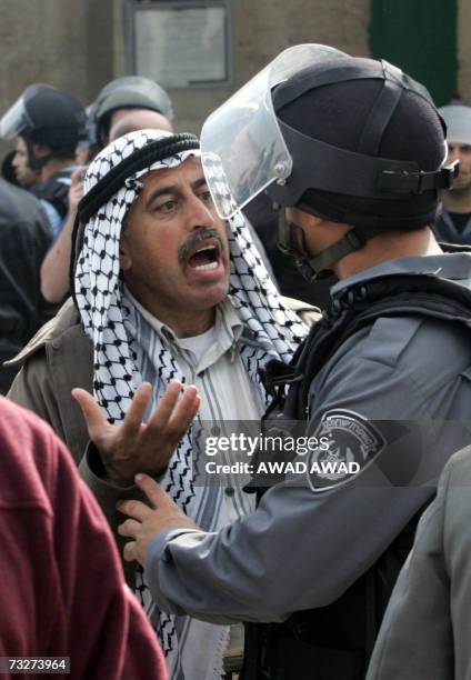 Al Aqsa Riot 3,932 Al Awad Photos & High Res Pictures - Getty Images