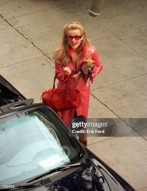 Actress Reese Witherspoon films a scene on the set of "Legally Blonde" October 21, 2000 in Los Angeles, CA.