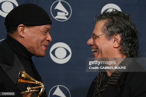 Los Angeles, UNITED STATES: Winner for Best R&B Performance By A Duo Or Group With Vocals and Best Traditional R&B Vocal Performance Al Jarreau and...