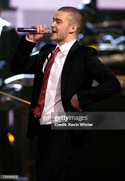 Singer Justin Timberlake performs onstage at the 49th Annual Grammy Awards at the Staples Center on February 11, 2007 in Los Angeles, California.