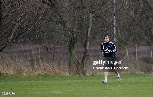 Michael Owen goes through his paces, training in his first Newcastle United running session on February 2007 in Newcastle-upon-Tyne, England. Owen...