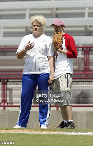 Anna Nicole Smith and son Daniel Wayne Smith participate in a charity softball game on June 30, 2002 at Dedeaux Field in Los Angeles, California.