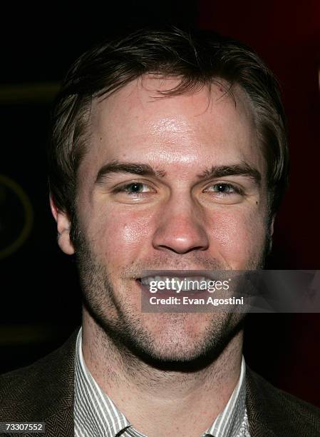 Actor Scott Porter attends Warner Bros. Pictures' premiere of "Music and Lyrics" at the Ziegfeld Theatre February 12, 2007 in New York City.