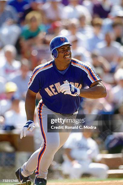 Bobby Bonilla of the New York Mets batting in spring training in March 1992 in Vero Beach, Florida.