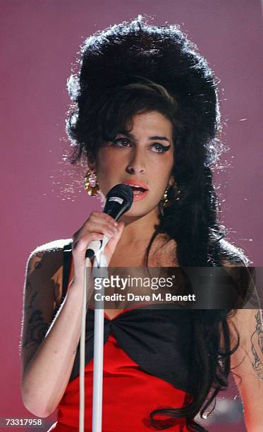 Singer Amy Winehouse perfoms on stage during the rehearsals at the Brit Awards 2007, at Earls Court 1 on February 14, 2007 in London, England.