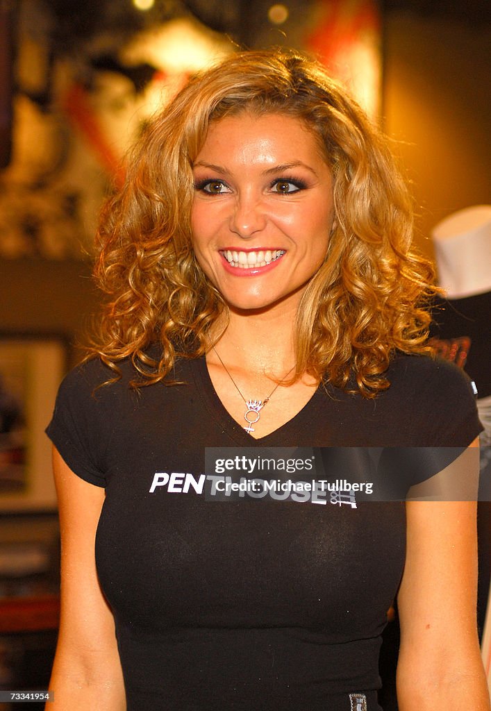 Penthouse Pet Of The Year Heather Vandeven makes an in store... News