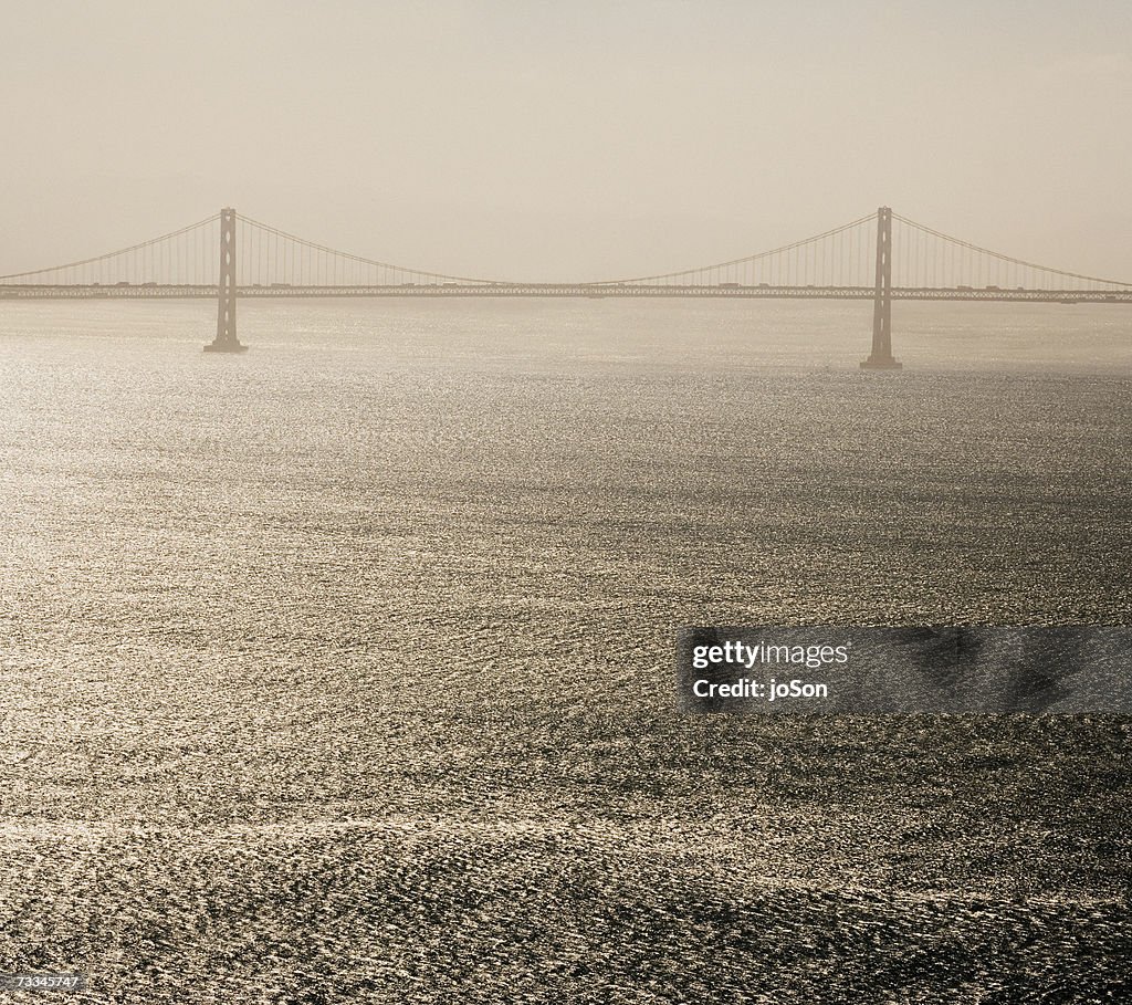 USA, California, San Francisco, Golden Gate Bridge at sunrise