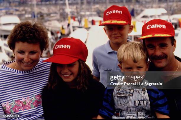 Trials - Nigel Mansell with his wife : Rosanne Mansell and their children : Chloe Mansell, Greg Mansell and Leo Mansell.