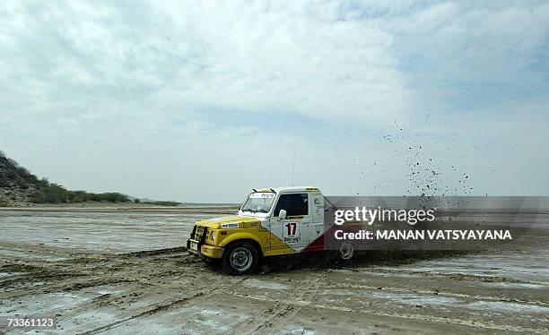 Indian Rally Driver Rally Car Desert Photos and Premium High Res Pictures - Getty Images