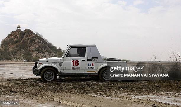 Indian Rally Driver Rally Car Desert Photos and Premium High Res Pictures - Getty Images