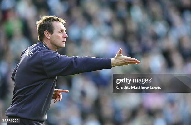 Manchester City Manager Stuart Pearce gestures to his players during the FA Cup sponsored by E.ON Fifth Round match between Preston North End and...