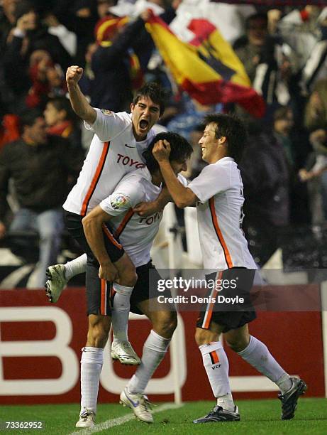 Angulo Goal 118 Valencia Cf Miguel Angel Angulo Photos & High Res Pictures - Getty ...