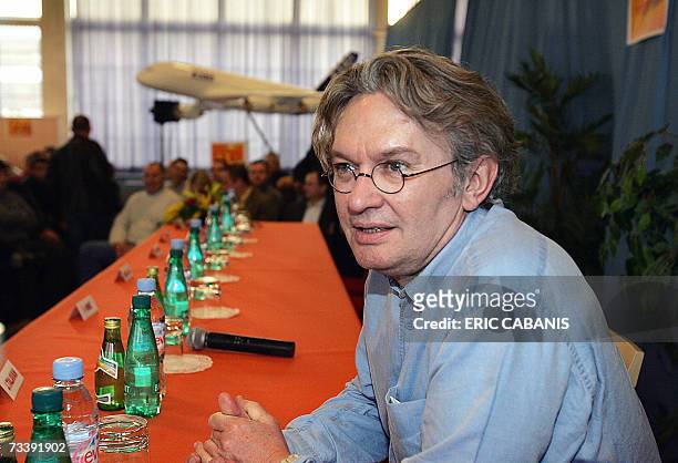 French trade-union FO leader Jean-Claude Mailly attends a general assembly with European aircraft manufacturer Airbus' workers, 22 February 2007 at...