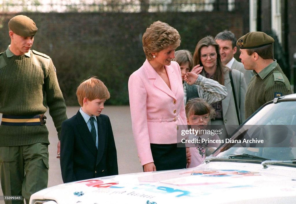 Diana With Rally Team