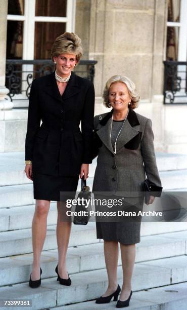 Princess Diana with Bernadette Chirac at the Elysee Palace, Paris, September 1995.