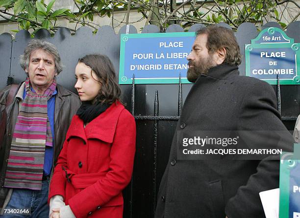 Daughter of the kidnapped Colombian presidential candidate Ingrid Betancourt, Melanie , writer Marek Halter and French singer Yves Duteil participate...