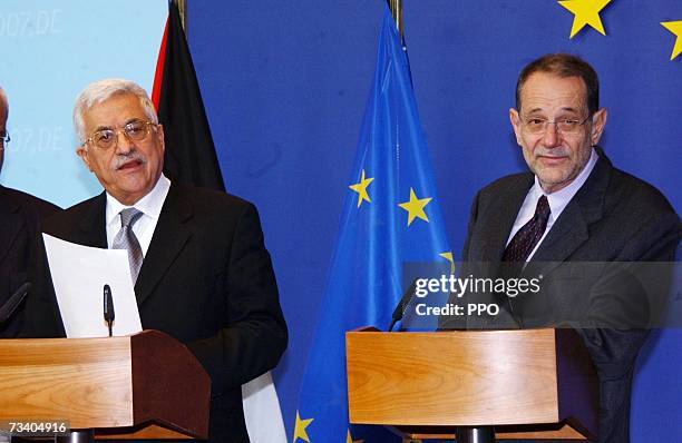 Palestinian President Mahmoud Abbas and High Representative for Foreign and Security Policy of the EU, Javier Solana speaks to the media after talks...