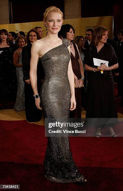 Actress Cate Blanchett attends the 79th Annual Academy Awards held at the Kodak Theatre on February 25, 2007 in Hollywood, California.