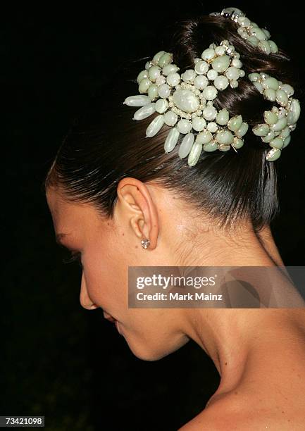 Actress Katie Holmes arrives at the 2007 Vanity Fair Oscar Party at Mortons on February 25, 2007 in West Hollywood, California.