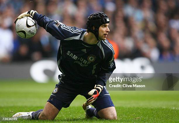 Petr Cech of Chelsea in action during the Carling Cup Final match between Chelsea and Arsenal at the Millennium Stadium on February 25, 2007 in...