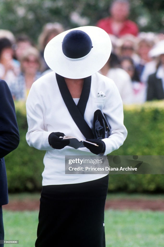 Diana At The Races