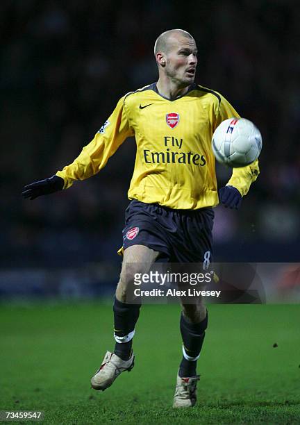 Fredrik Ljungberg of Arsenal in action during the FA Cup sponsored by E.ON 5th Round Replay match between Blackburn Rovers and Arsenal at Ewood Park...