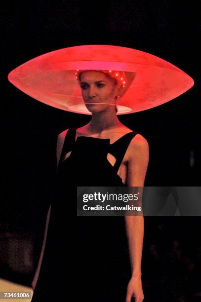 Model walks the catwalk during the Hussein Chalayan fashion show as part of Paris Fashion Week Autumn/Winter 2008 on February 28, 2007 in Paris,...