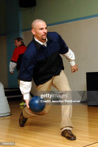 Jason Kidd of the New Jersey Nets bowls during the team's Second Annual Basketbowl on March 1, 2007 in North Arlington, New Jersey. NOTE TO USER:...