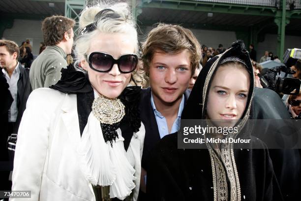 Daphne Guiness with her daughter in law and her boyfriend, Nicola von Bismarck attend at the Chanel fashion show F/W 2007/08 at Grand Palais on March...