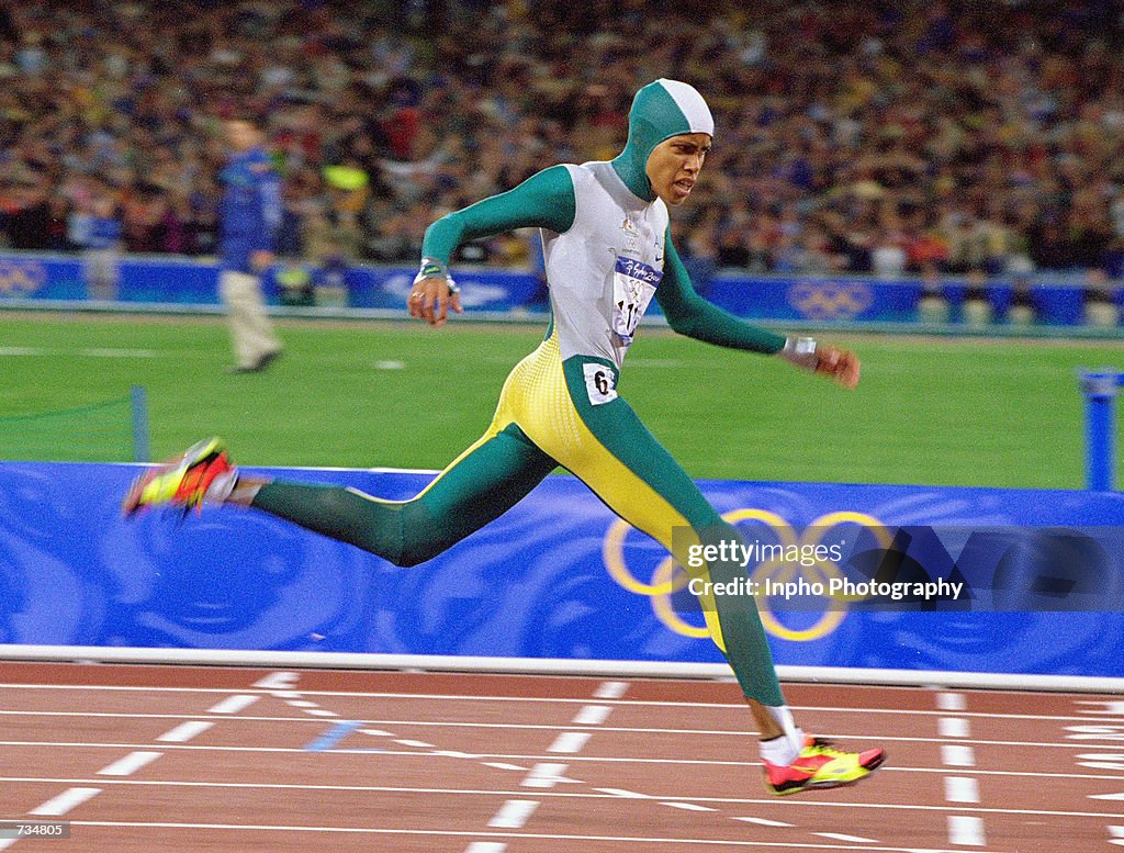 Australia's Cathy Freeman Runs in Sydney